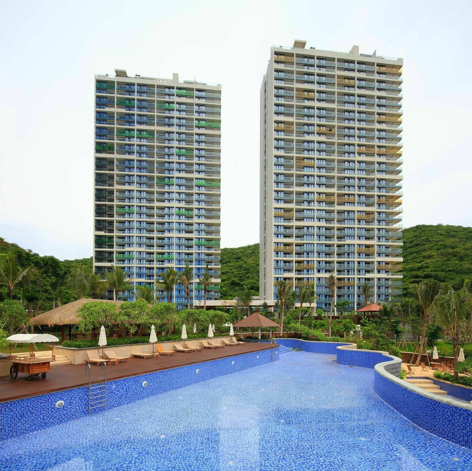 Serenity Coast All Suite Resort Sanya Eksteriør bilde